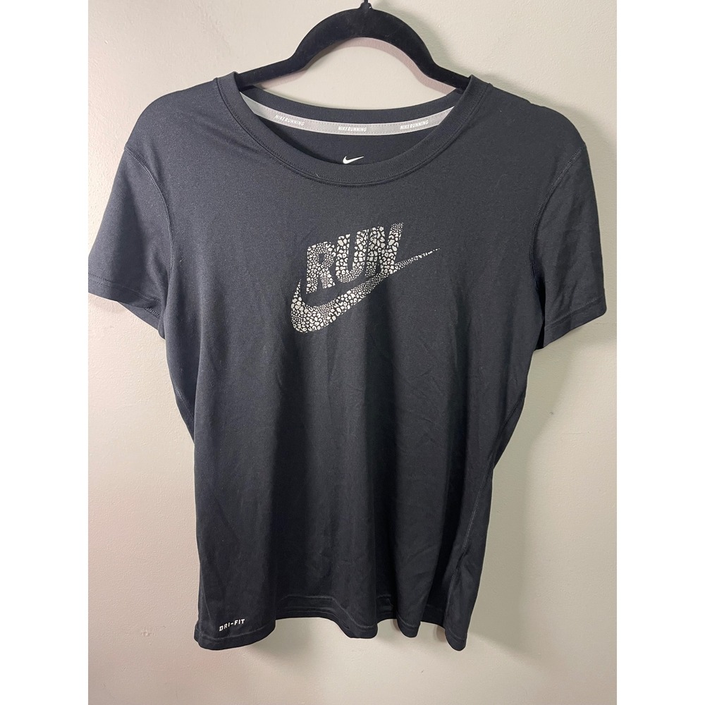 Nike Running Dri-FIT T-Shirt Womens Medium Black Graphic Swoosh Run Tee sporty